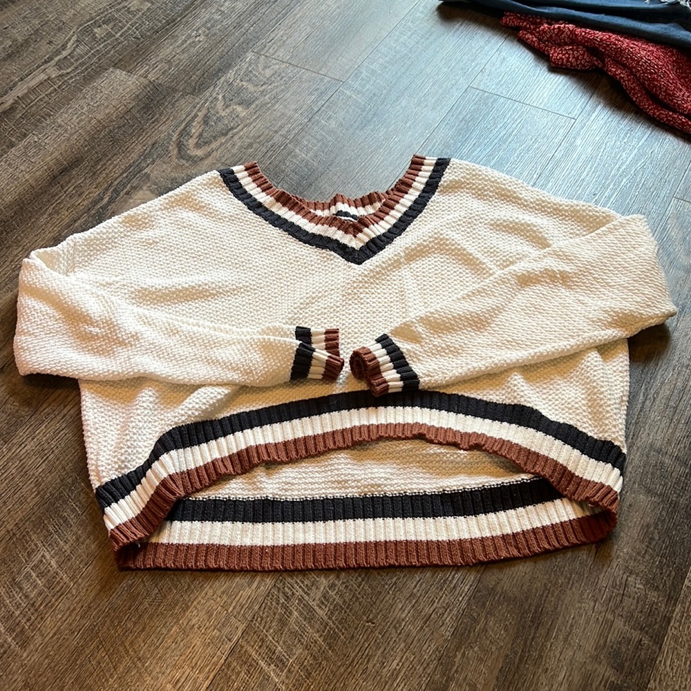 American eagle sweater crop top